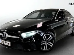 Svart Begagnad 2021 Mercedes A200 Sedan | 254 900 kr (Bra pris)
