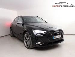 Svart Begagnad 2021 Audi e-tron S-Line SUV | 519 000 kr (Superpris)