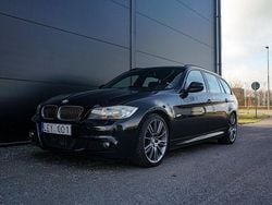Svart Begagnad 2011 BMW 320 M Sport Kombi | 105 000 kr (Dyr)