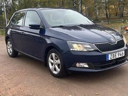Blå Begagnad 2018 Skoda Fabia Style Halvkombi | 110 000 kr (Bra pris)