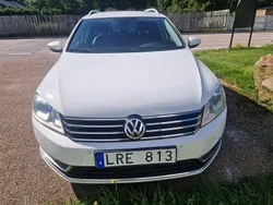 Vit Begagnad 2011 VW Passat Kombi | 39 000 kr (Marknadspris)
