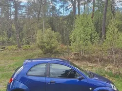 Blå Begagnad 2004 Ford SportKa Halvkombi | 22 500 kr