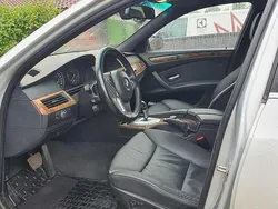 Grå Begagnad 2009 BMW 530 Kombi | 70 000 kr (Bra pris)