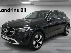Svart Begagnad 2024 Mercedes GLC300e Avantgarde SUV | 649 900 kr (Marknadspris)