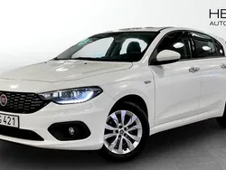 Vit (white) Begagnad 2017 Fiat Tipo Lounge Halvkombi | 109 900 kr (Marknadspris)
