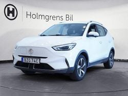 Vit (dover white) Begagnad 2022 MG ZS Luxury Sedan | 229 900 kr (Bra pris)