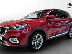 Röd (red) Begagnad 2021 MG EHS Luxury SUV | 219 900 kr (Marknadspris)