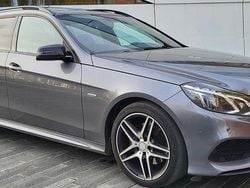 Grå Begagnad 2016 Mercedes E220 AMG Kombi | 125 000 kr (Lite dyr)