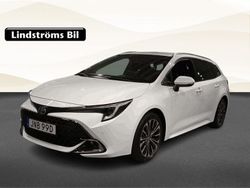 Vit Begagnad 2024 Toyota Corolla Style Kombi | 359 000 kr (Dyr)