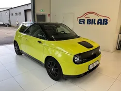 Gul Begagnad 2020 Honda e Halvkombi | 189 900 kr