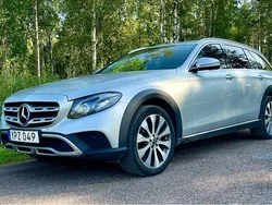 Silver Begagnad 2018 Mercedes E220 Avantgarde Kombi | 259 000 kr (Bra pris)