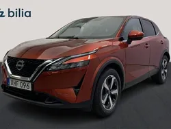 Röd Begagnad 2022 Nissan Qashqai N-Connecta SUV | 329 000 kr (Marknadspris)