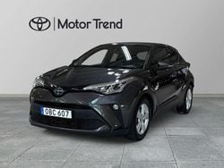 Mörkgrå (grå) Begagnad 2022 Toyota C-HR Edition SUV | 275 000 kr (Marknadspris)