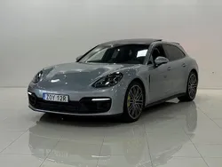 Silver Begagnad 2021 Porsche Panamera 4 Sport Turismo Sedan | 769 900 kr (Marknadspris)