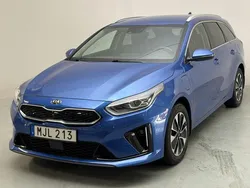 Blå Begagnad 2021 Kia Ceed Advance | 217 000 kr