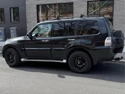 Svart Begagnad 2013 Mitsubishi Pajero SUV | 132 000 kr (Superpris)