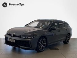 Mörkgrå Begagnad 2024 VW Passat Edition Kombi | 484 900 kr