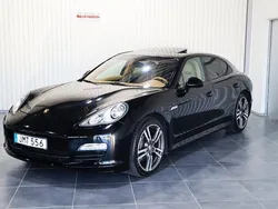 Svart Begagnad 2012 Porsche Panamera Sedan | 279 900 kr