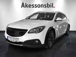 Vit Begagnad 2016 Opel Insignia Country Tourer Kombi | 159 000 kr