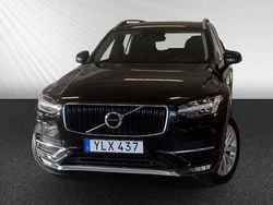 Svart Begagnad 2018 Volvo XC90 Momentum SUV | 319 900 kr