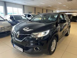 Svart Begagnad 2016 Renault Kadjar SUV | 97 500 kr (Marknadspris)