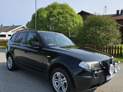 Svart Begagnad 2004 BMW X3 SUV | 40 000 kr