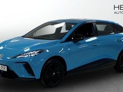 Blå (blue) Begagnad 2023 MG MG4 EV Halvkombi | 229 900 kr (Bra pris)