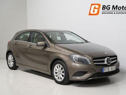 Grå Begagnad 2012 Mercedes A200 Urban Halvkombi | 114 600 kr (Lite dyr)