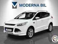 Vit Begagnad 2016 Ford Kuga Titanium SUV | 159 900 kr (Marknadspris)