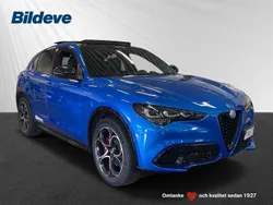 Blå Begagnad 2023 Alfa Romeo Stelvio Veloce SUV | 549 900 kr