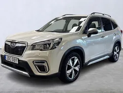 Vit Begagnad 2019 Subaru Forester SUV | 284 900 kr (Dyr)