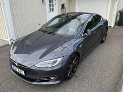 Midnight silver metallic Begagnad 2019 Tesla Model S Halvkombi | 329 000 kr (Dyr)