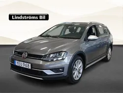 Grå Begagnad 2016 VW Golf Alltrack Kombi | 172 900 kr (Lite dyr)