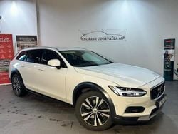 Vit Begagnad 2020 Volvo V90 CC Momentum Kombi | 289 900 kr (Marknadspris)