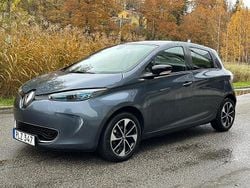 Grå Begagnad 2017 Renault Zoe Halvkombi | 109 900 kr (Marknadspris)