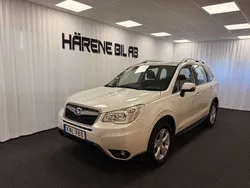Vit (satin white pearl) Begagnad 2014 Subaru Forester SUV | 169 900 kr (Marknadspris)