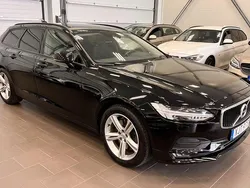 Svart Begagnad 2018 Volvo V90 Business Edition Kombi | 219 900 kr (Marknadspris)