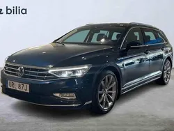 Blå Begagnad 2021 VW Passat Kombi | 248 000 kr (Marknadspris)