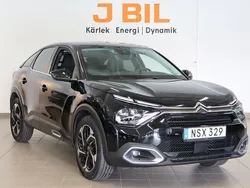 Svart Begagnad 2023 Citroën C4 PureTech Halvkombi | 224 900 kr (Marknadspris)