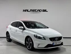 Vit Begagnad 2015 Volvo V40 R-Design Kombi | 164 500 kr (Marknadspris)