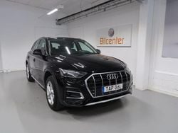 Svart Begagnad 2021 Audi Q5 SUV | 359 900 kr (Marknadspris)