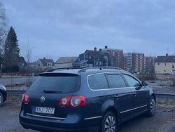 Grå Begagnad 2006 VW Passat Comfortline Kombi | 17 500 kr (Superpris)