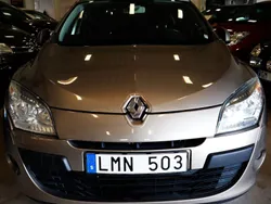 Ljusbrun (brun) Begagnad 2010 Renault Mégane III Halvkombi | 39 900 kr (Superpris)