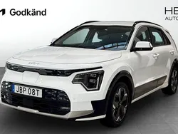 Vit (white) Begagnad 2022 Kia e-Niro 2 SUV | 339 900 kr (Dyr)