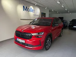 Röd (velvetred metallic) Begagnad 2025 Skoda Kodiaq SportLine SUV | 534 900 kr (Dyr)