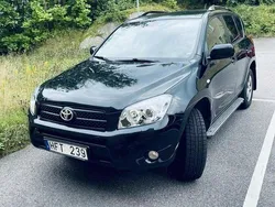 Svart Begagnad 2007 Toyota RAV4 SUV | 85 000 kr (Marknadspris)