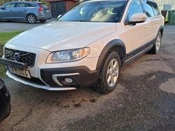 Vit Begagnad 2015 Volvo XC70 Momentum SUV | 131 000 kr (Bra pris)