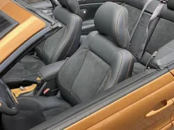 Grå Begagnad 2002 Volvo C70 Cab | 129 000 kr