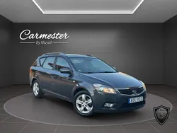 Grå Begagnad 2010 Kia Ceed Kombi | 49 990 kr (Marknadspris)