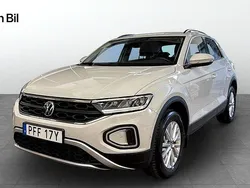 Ljusgrå Begagnad 2024 VW T-Roc Life SUV | 309 900 kr (Lite dyr)